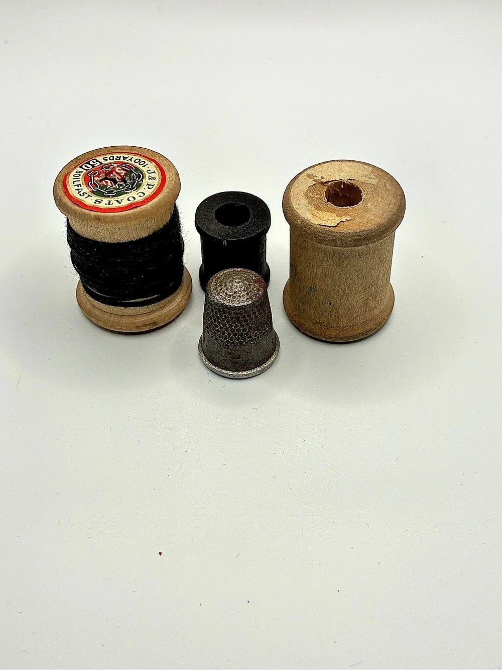 Vintage Sewing Thread Spools & Thimble